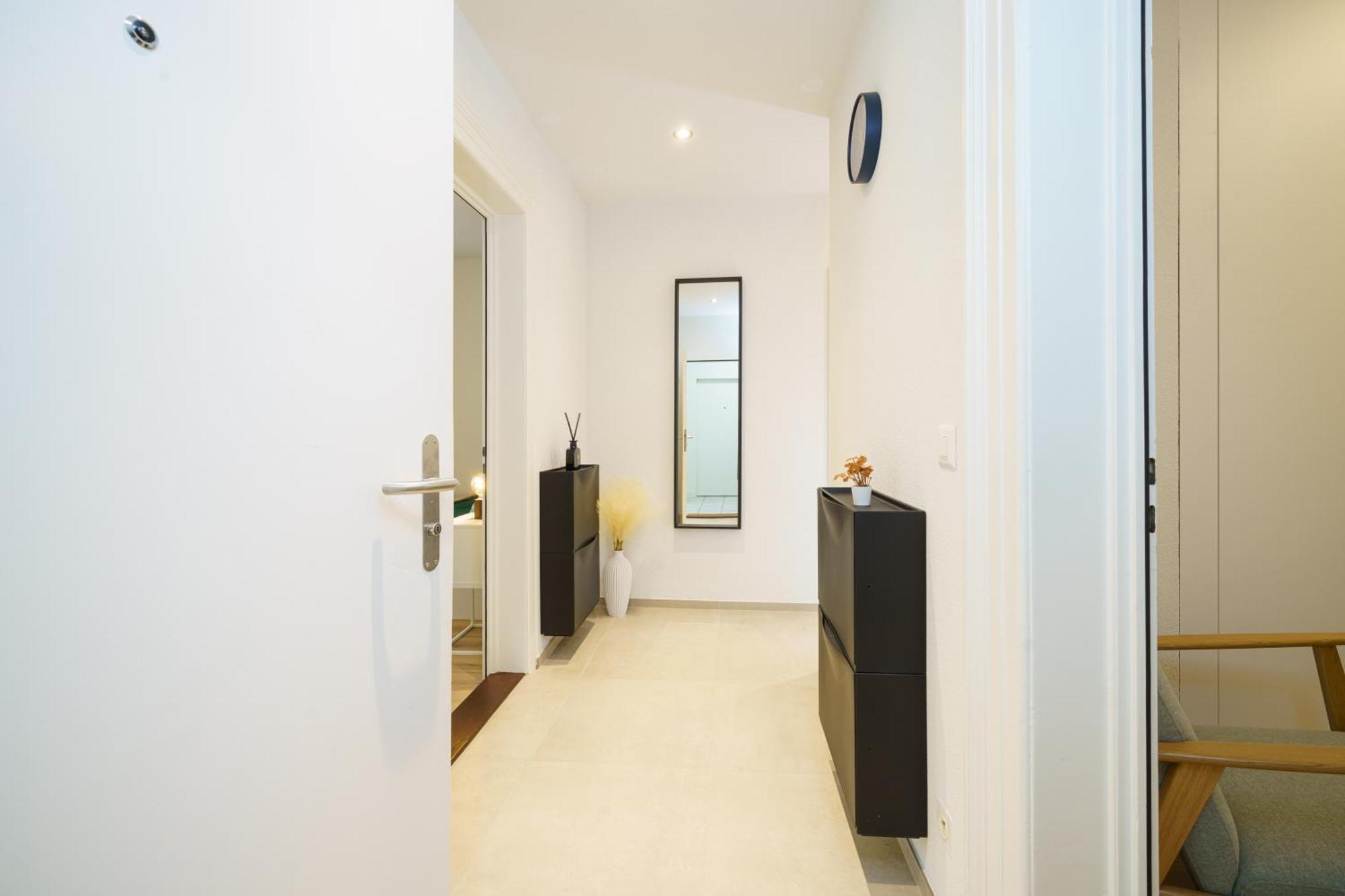 Design-apartment - - Kitchen - Self Check-in * Basel